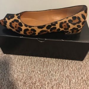 Women’s flat shoes